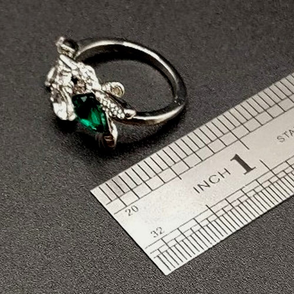 925 Silver Plated Ring Hummingbird Lab Emerald Green CZ Diamonds Women's NEW!